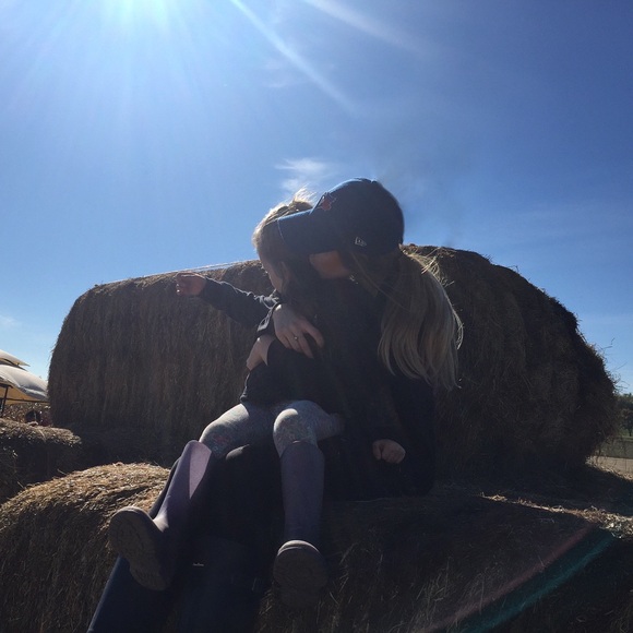 Meet your Posher, Chantal - Picture 1 of 1